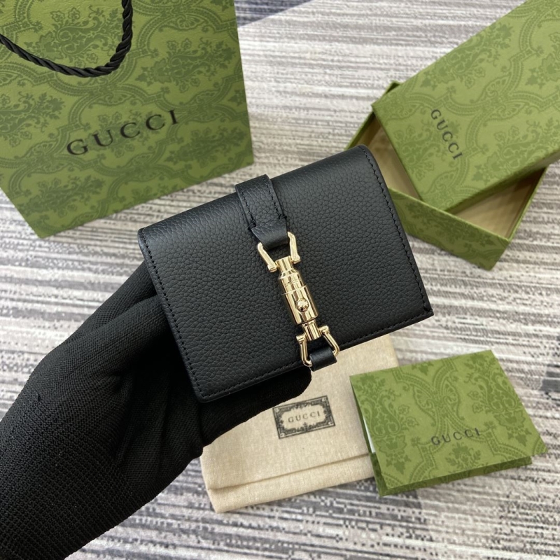 G*u*i wallets & purse